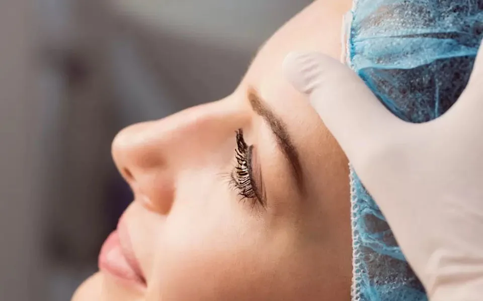 Estetik Dolgu Burun Dolgusu Antalya